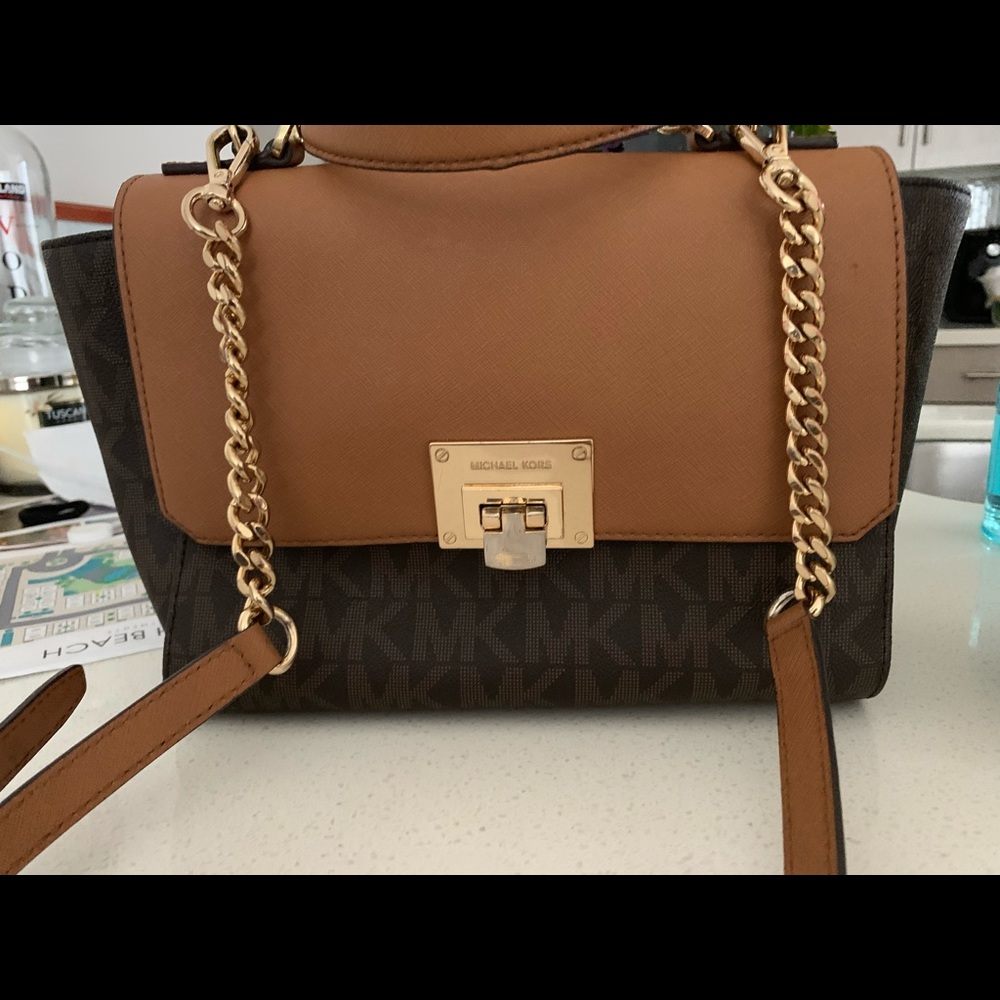 Michael Kors bag - Picture 4 of 11